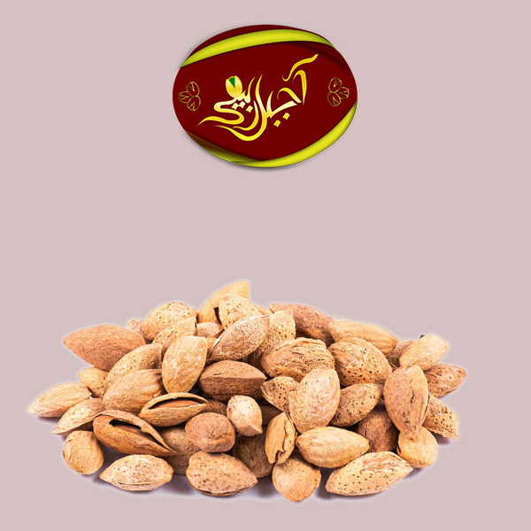 بادام پوست کاغذی خام خارجی